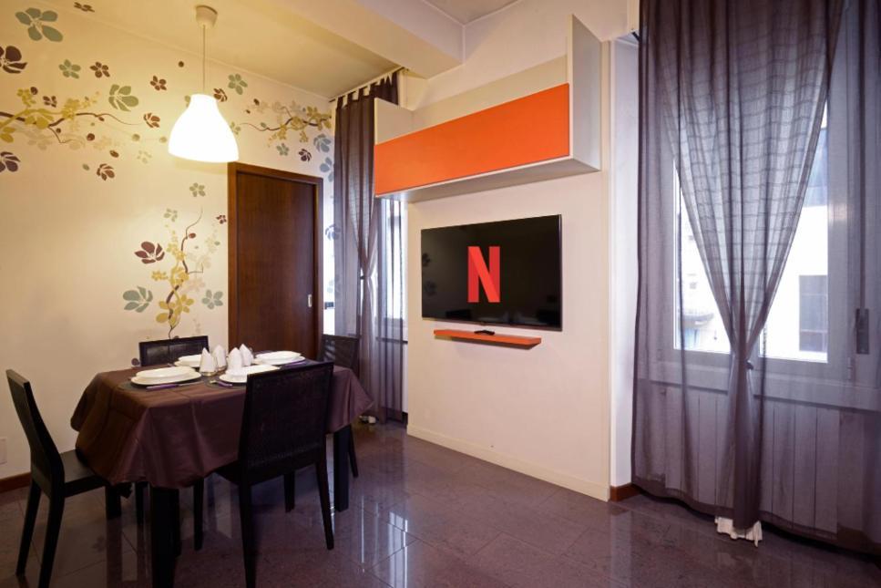 Apartmán Cenisio - Corso Sempione Accogliente Mansarda Di Design Milán Exteriér fotografie
